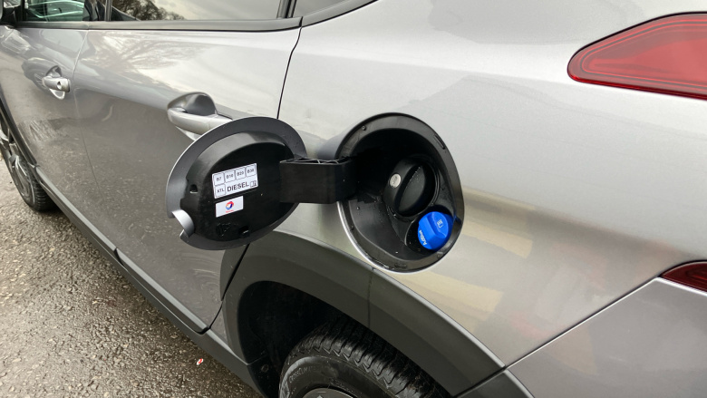 Peugeot 2008 1.5 BlueHDi 100 GT Line 5dr [5 Speed] Diesel Estate